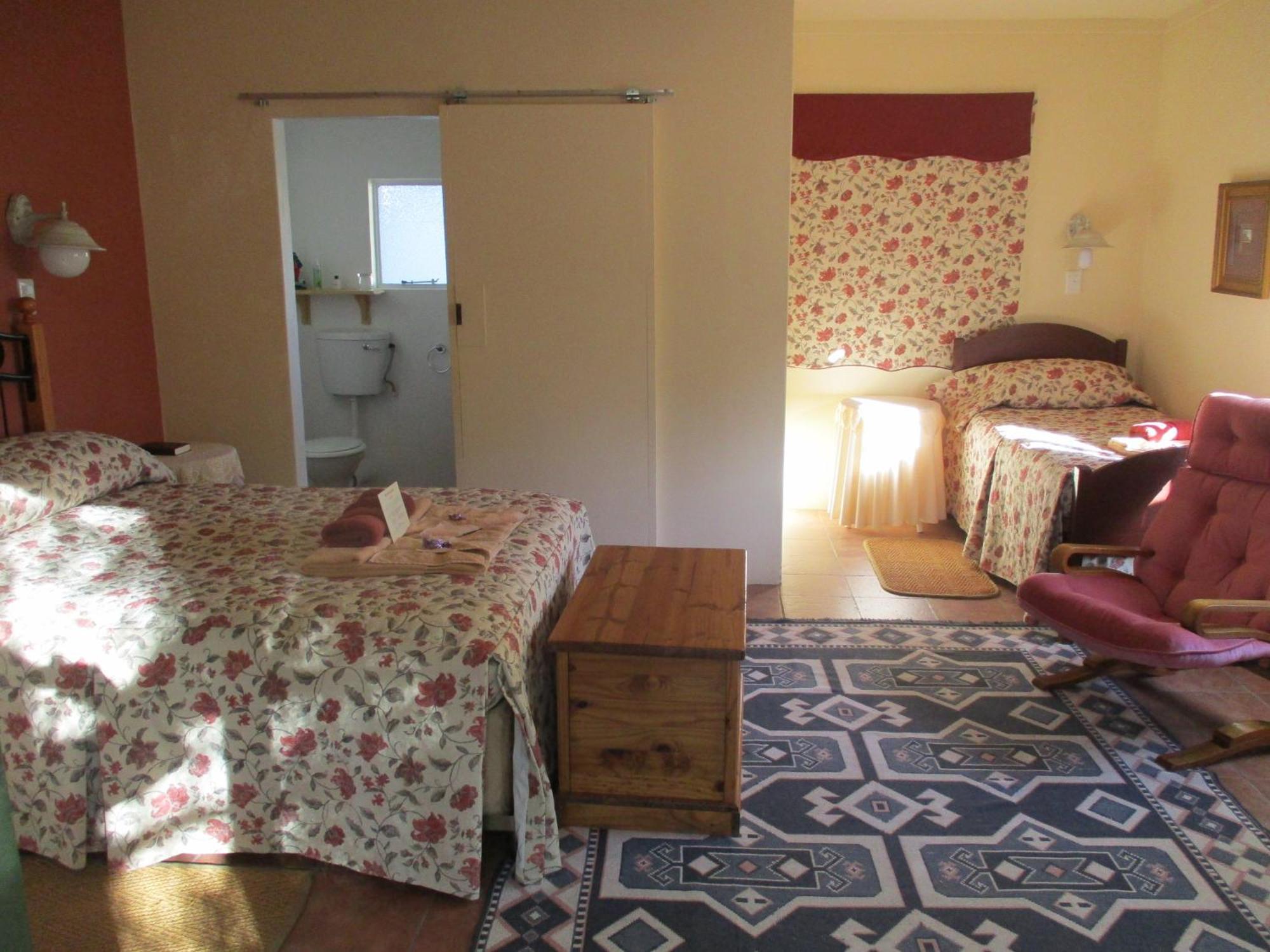 Van Rhyn Guest House Vanrhynsdorp Ngoại thất bức ảnh